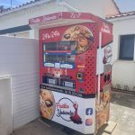 Vendée : Livraison et Installation de 7 Distributeurs Automatiques de Paella à Saint-Jean-de-Monts
