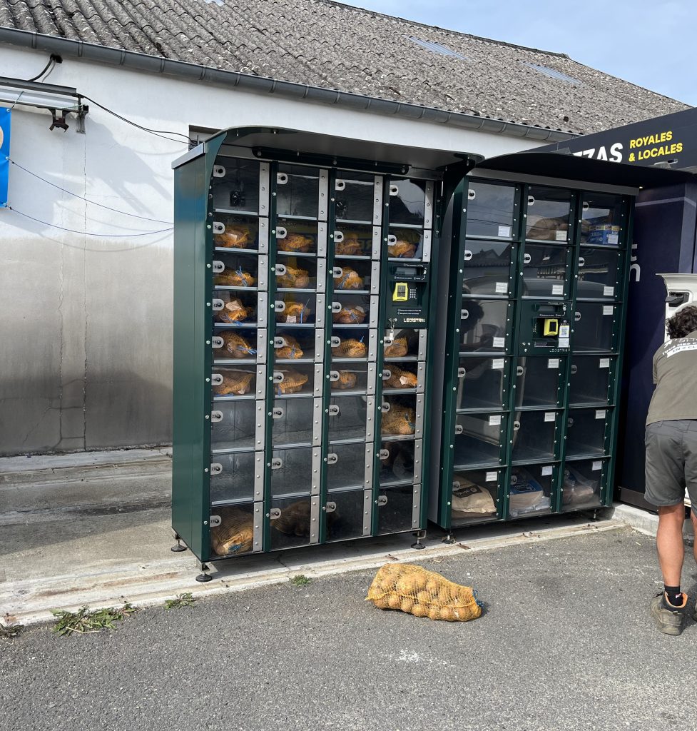 NORMANDIE : Livraison et Installation Distributeurs Automatique de Pommes de Terres à Casiers à Yvetot