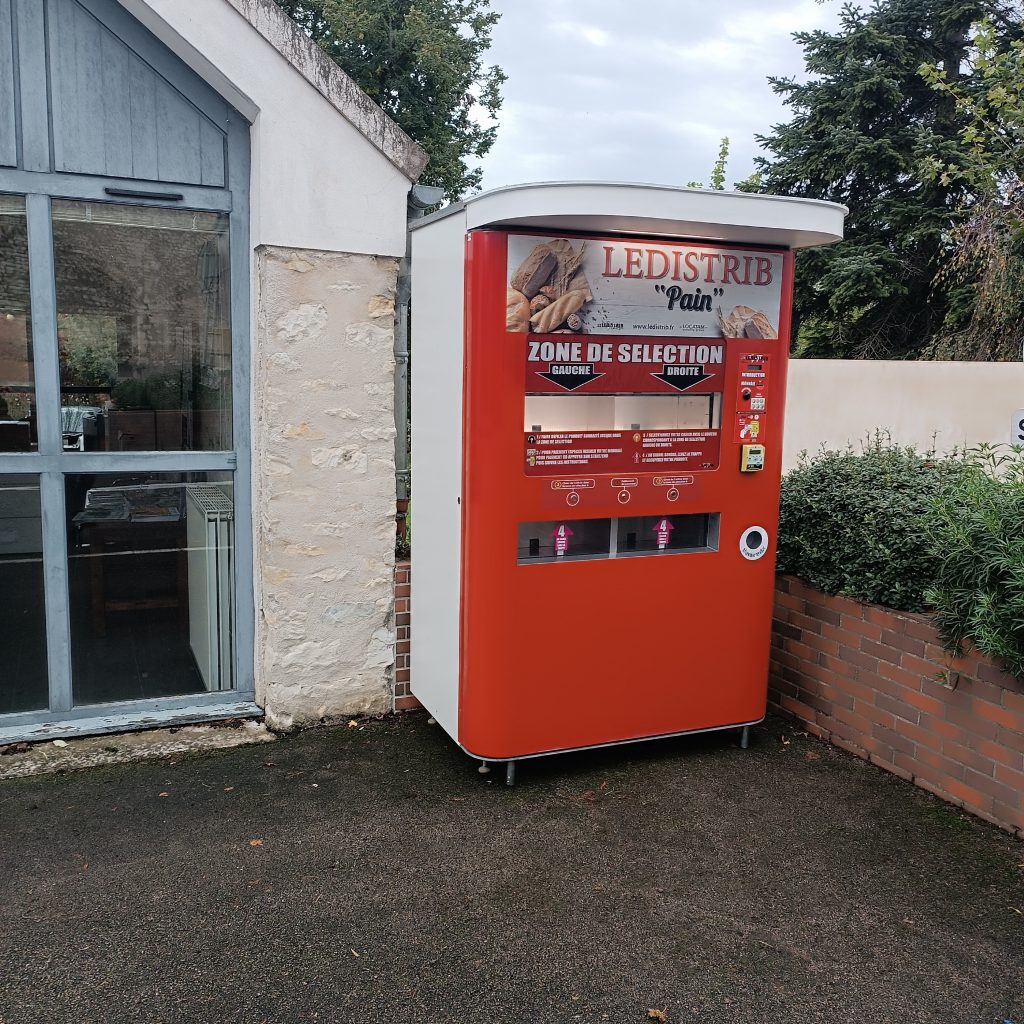 YONNE : Installation d’un Distributeur Automatique de Pain à Branches