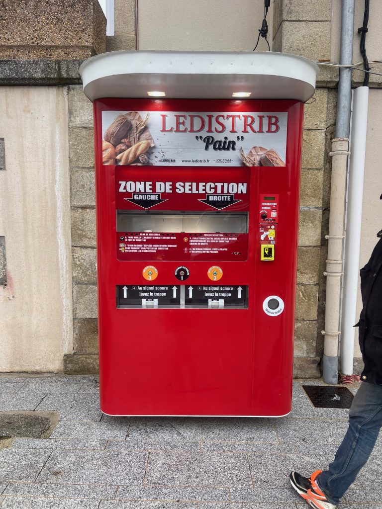 Livraison et Installation d’un Distributeur Automatique de Pain à Pionnat dans la Creuse