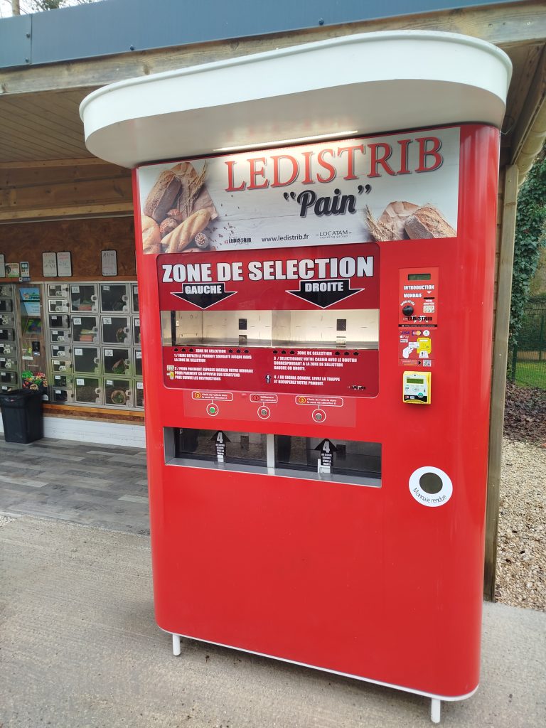 Installation d’un distributeur automatique de pain à Gilocourt dans l’Oise